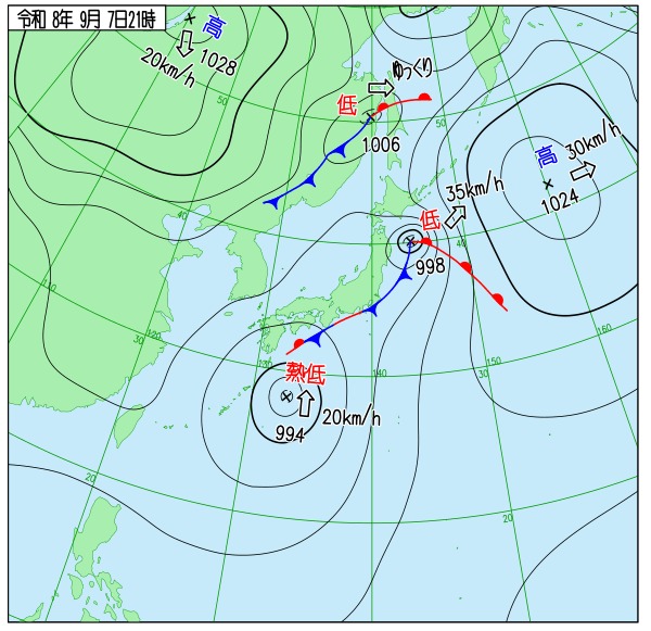 2026年9月7日21時の実況天気図。四国沖の前線と、その南で北上する熱帯低気圧