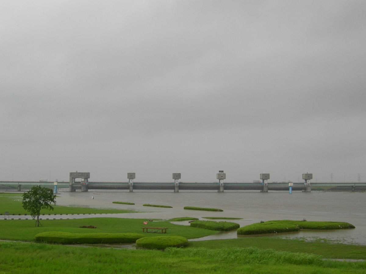 筑後大堰（2006年7月、久留米市）