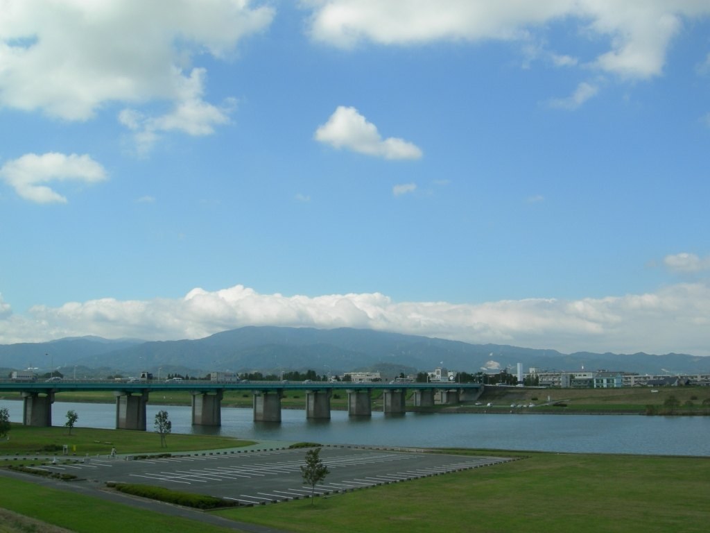 久留米市の小森野橋と筑後川（2016年3月）