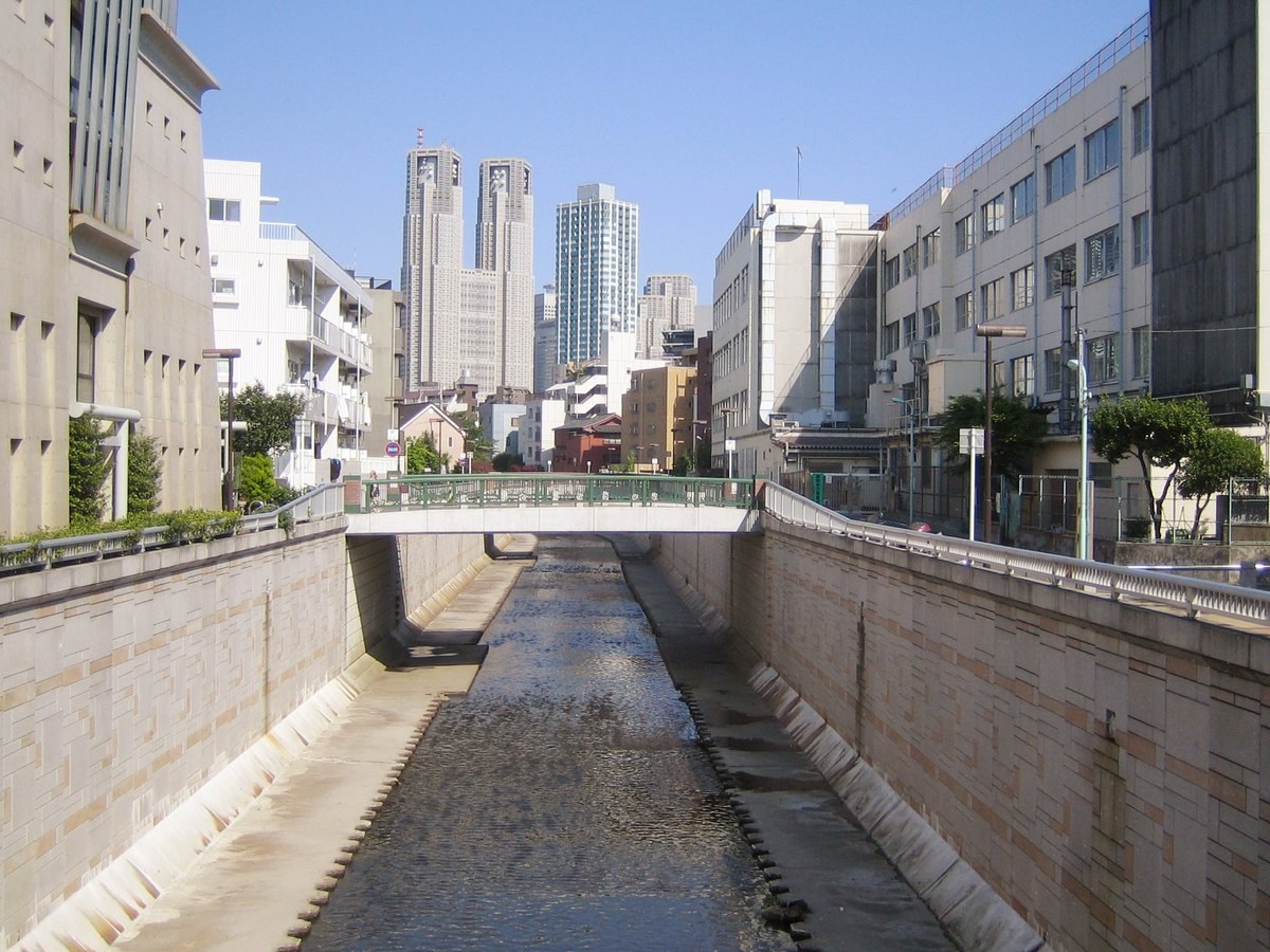 中野区の神田川（2006年5月）