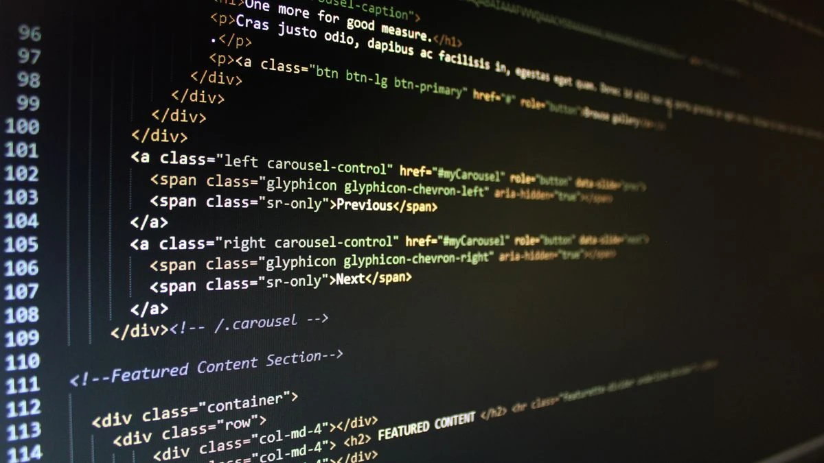 PHPのようなプログラムのソースコードを表示した画面のイメージ写真