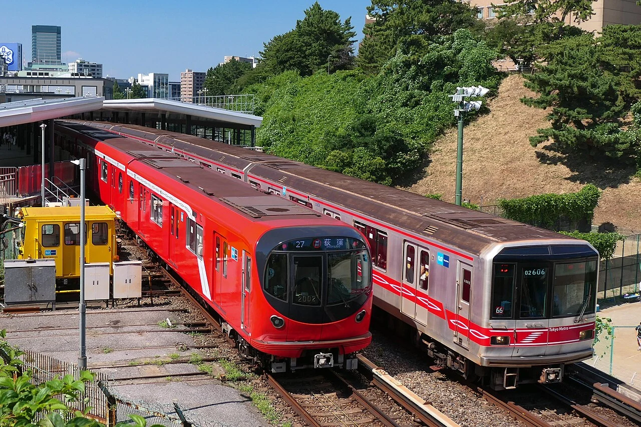 東京メトロ丸ノ内線の車両（資料写真）